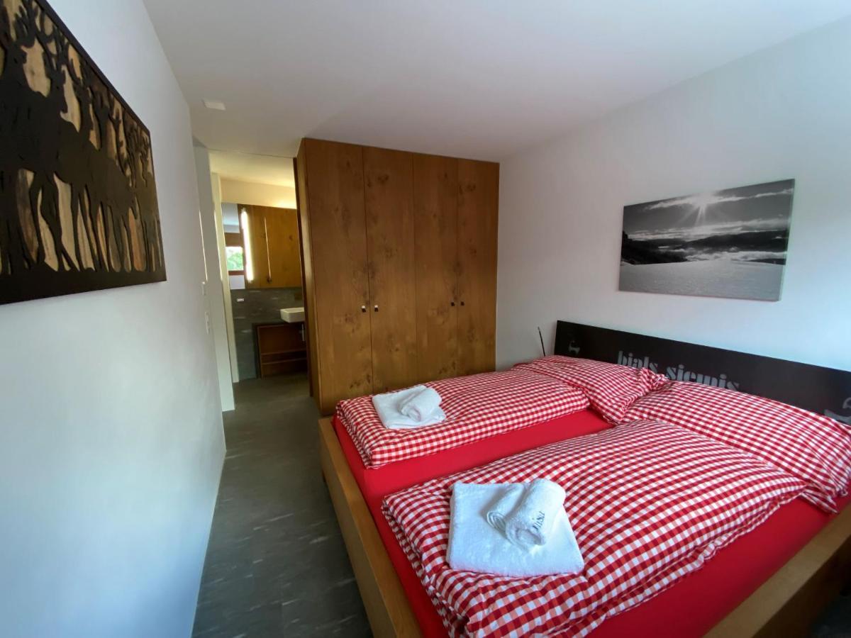 Casa Admisa, Spektakulaere Aussicht, Ski In And Out, Hochwertige Einrichtung, Valserstein Und Eiche Flims Eksteriør bilde