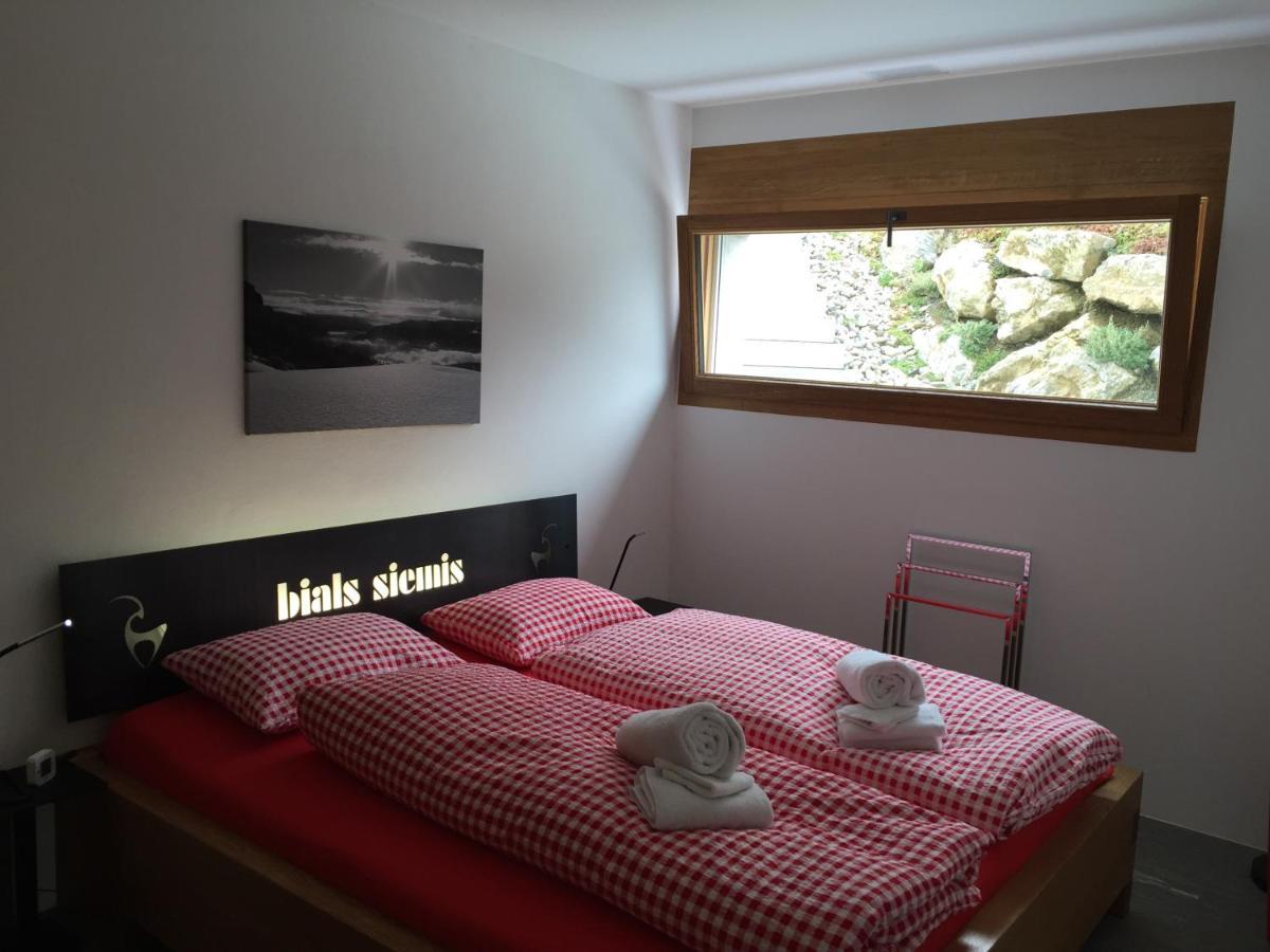 Casa Admisa, Spektakulaere Aussicht, Ski In And Out, Hochwertige Einrichtung, Valserstein Und Eiche Flims Eksteriør bilde