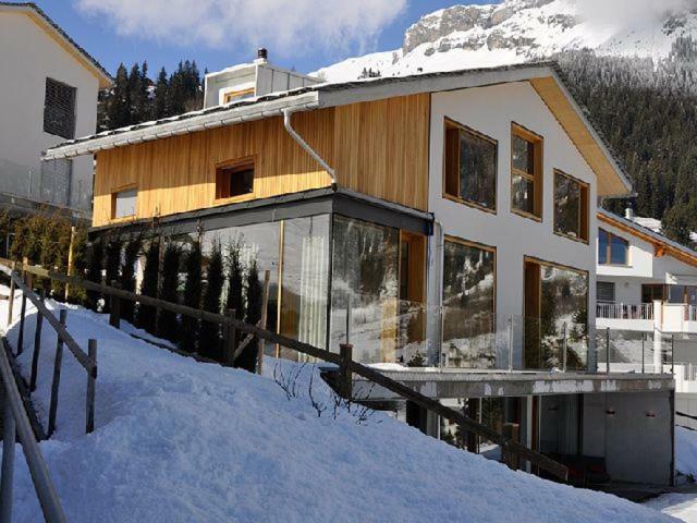 Casa Admisa, Spektakulaere Aussicht, Ski In And Out, Hochwertige Einrichtung, Valserstein Und Eiche Flims Eksteriør bilde